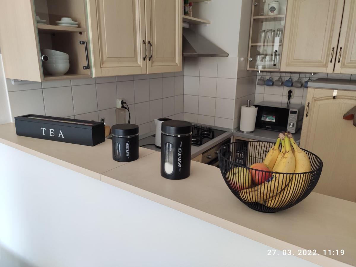 Apartman Antonela With Free Garage Parking Apartment Split Exterior photo